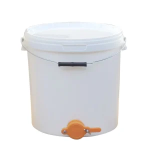 Galeata plastic cu canea - 20l